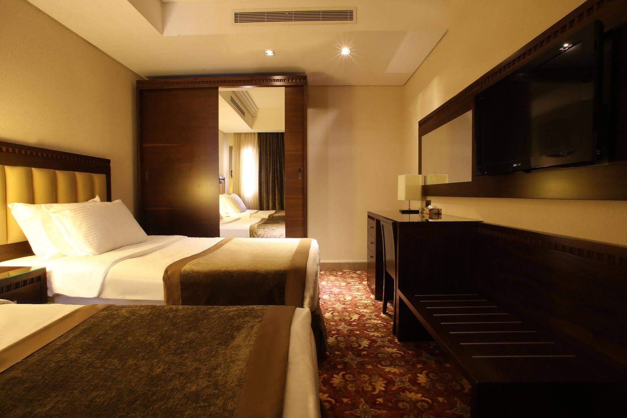 Lancaster Raouche Hotel Beirut