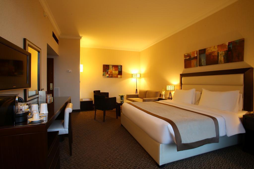 Hotel Lancaster Raouche 4*