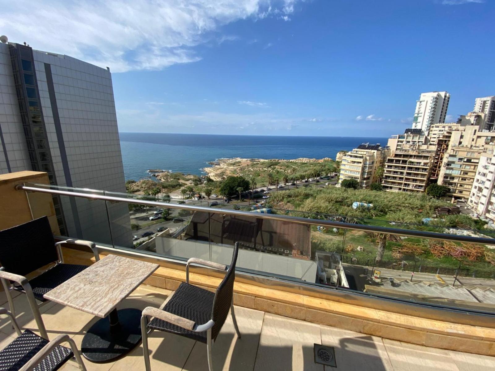 Lancaster Raouche Hotel Beirut