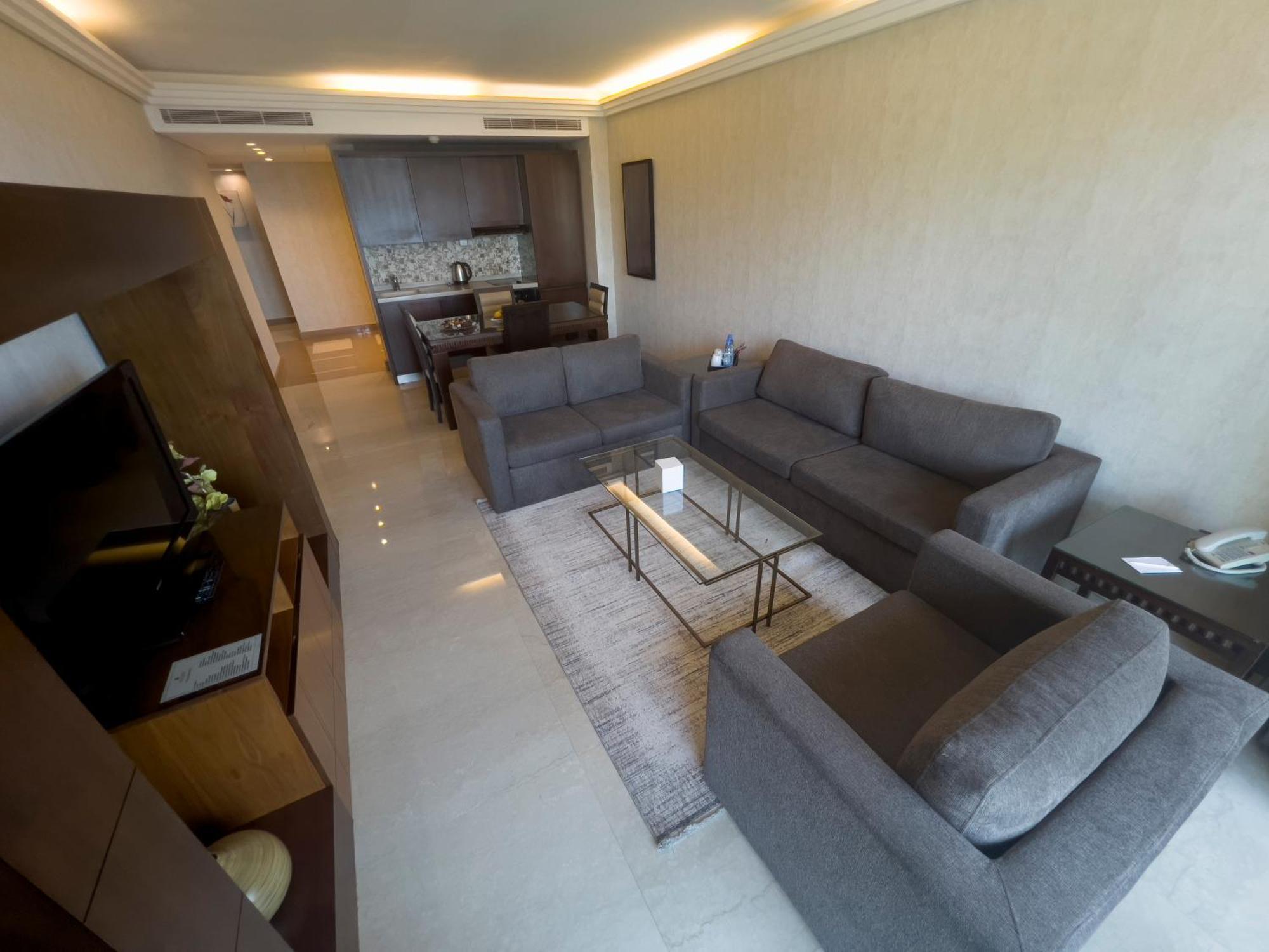 Lancaster Raouche Hotel Beirut
